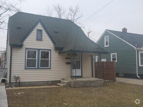 Building Photo - 23337 Reynolds Ave
