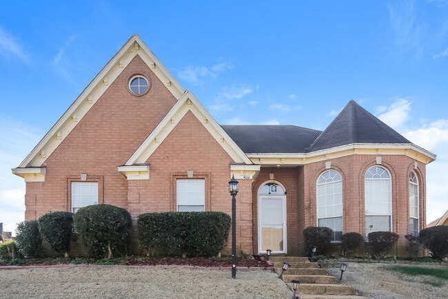 Building Photo - 4011 Chesapeake Way