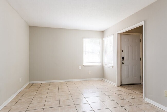 Foto del edificio - 807 Sulphur St