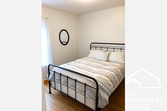 Foto del edificio - 4871 N Paulina St