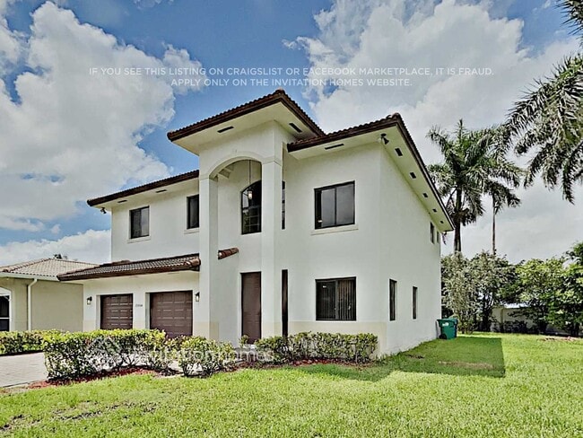 Building Photo - 15994 SW 151st Terrace