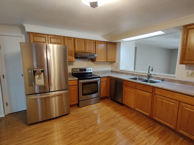 Kitchen - 6859 Dial Dr