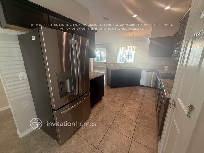 Building Photo - 3596 Sanctuary Dr