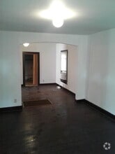 Building Photo - 2853 W Olive St