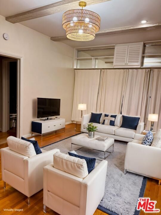 Foto del edificio - 340 N Oakhurst Dr