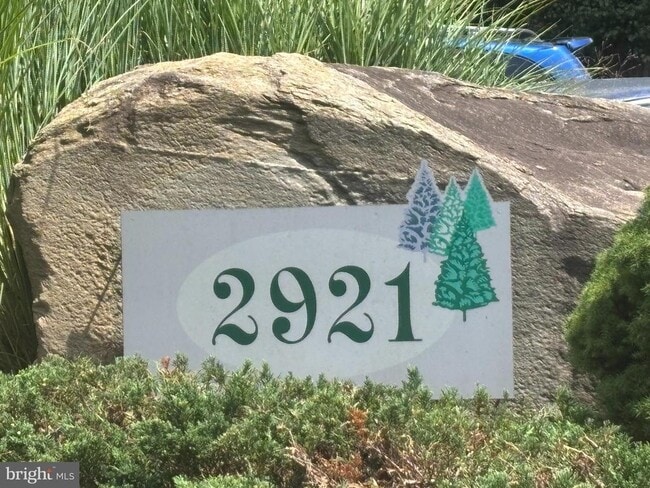 Building Photo - 2921 N Leisure World Blvd