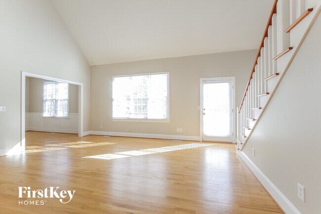 Building Photo - 5501 Creft Cir