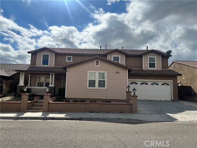 Foto principal - 13211 Mammoth St