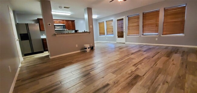 Foto del edificio - 5106 Prosperity Cir