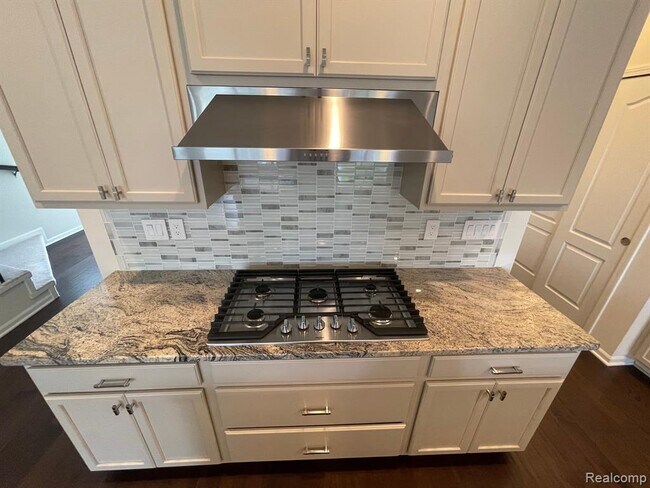 Foto del edificio - 43545 Prospect Ln