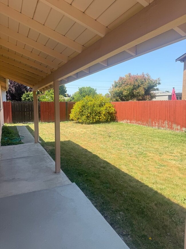 Foto del edificio - Charming 3 bedroom 2 bath home