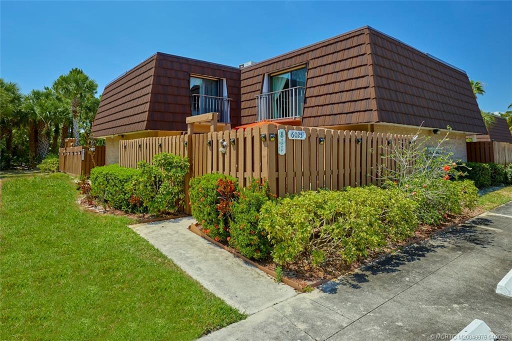Foto principal - 6025 SE Riverboat Dr