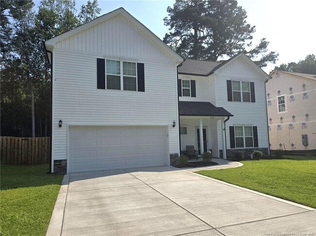 Building Photo - 7018 Summerlin Dr