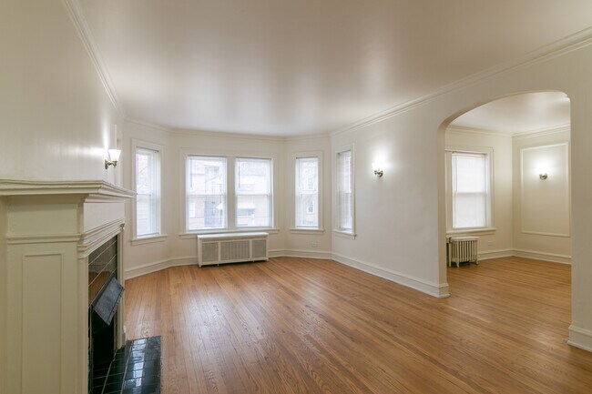 Foto del edificio - 2134 W Arthur Ave