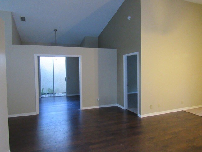 Building Photo - 12757  Touchstone Place