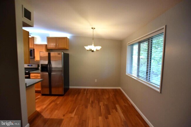Building Photo - 10404 Rockville Pike
