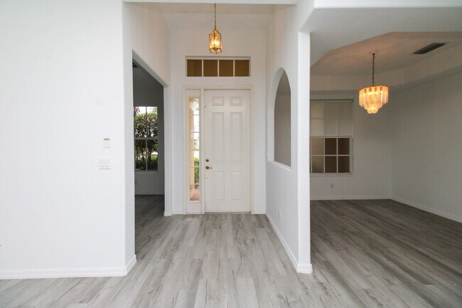 Building Photo - **Ask about the TWO WEEKS FREE**3927 Aurora Court - POOL & SPA HOME - UNFURNISHED 3-bedroom plus ...