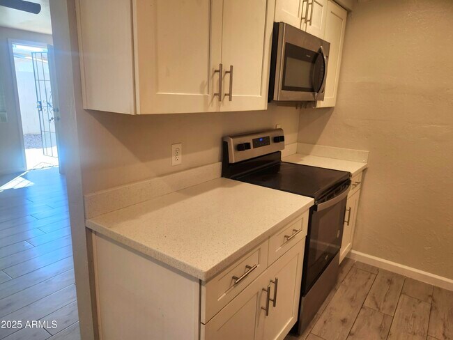 Foto del edificio - 4310 N 23rd Ave