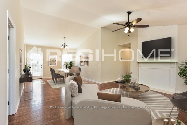 Foto del edificio - 2809 Pinnacle Ct