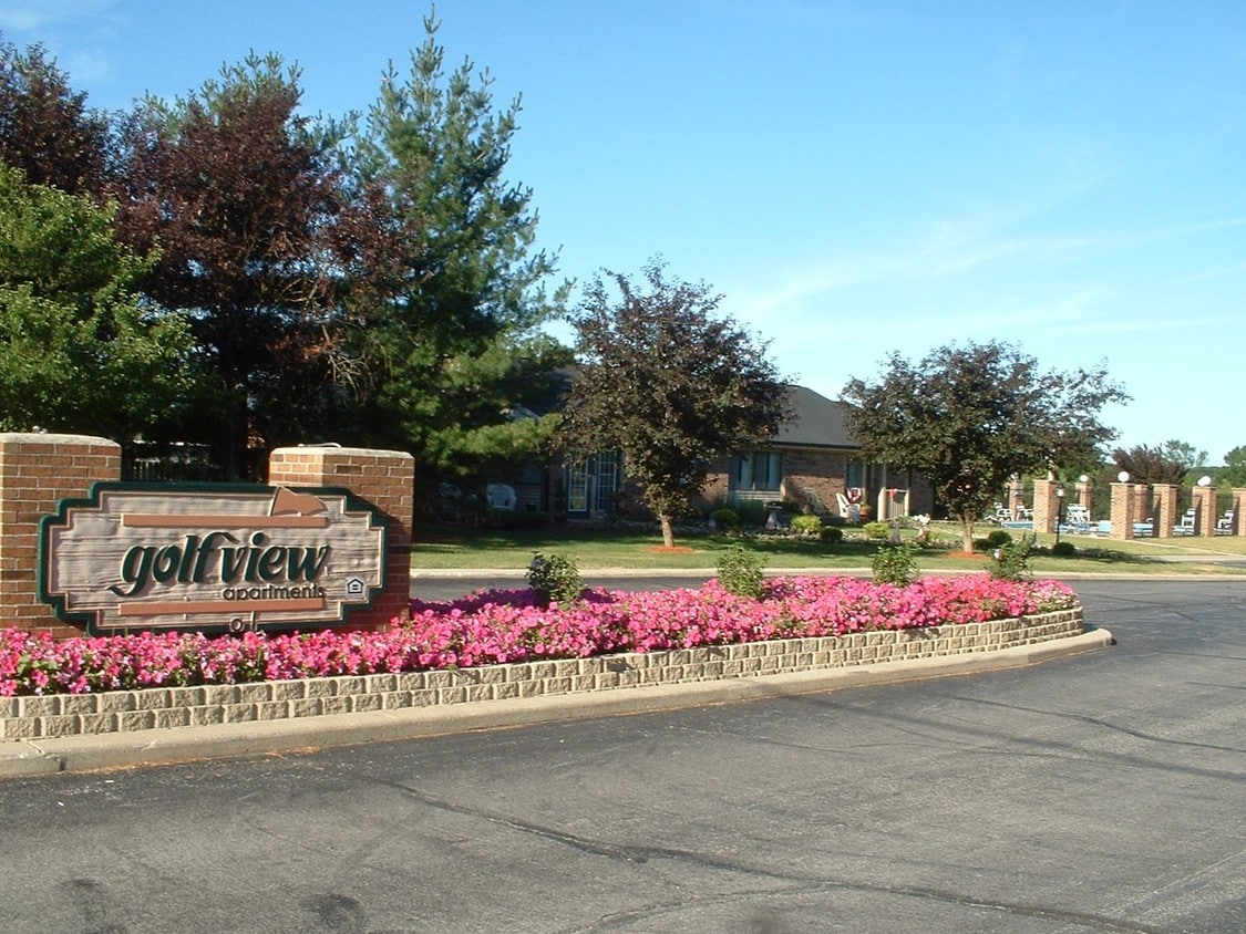 Golfview Apartments Apartments in Valparaiso, IN