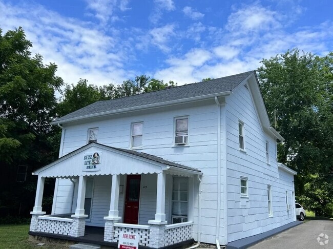 Building Photo - 215 N College Ave