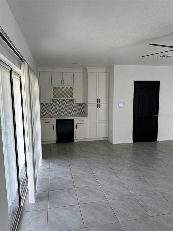 Foto del edificio - 12364 Bowes Branch Rd