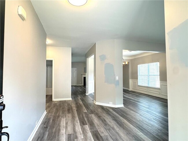 Building Photo - 4465 Ambassador Way
