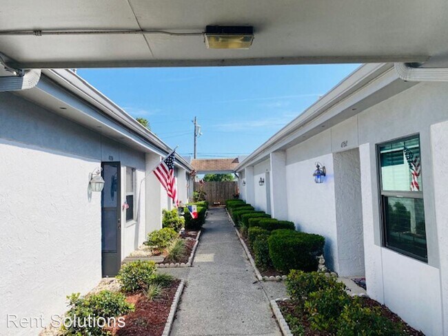 Building Photo - 1 br, 1 bath House - 4762 Lake Villa Dr