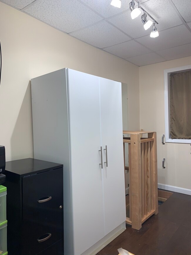 Building Photo - 38 Farquhar St