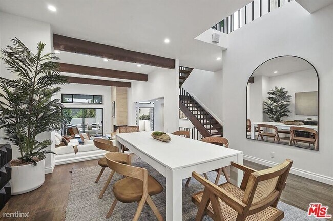 Foto del edificio - 2 br, 3 bath Townhome - 1574 Michael Ln