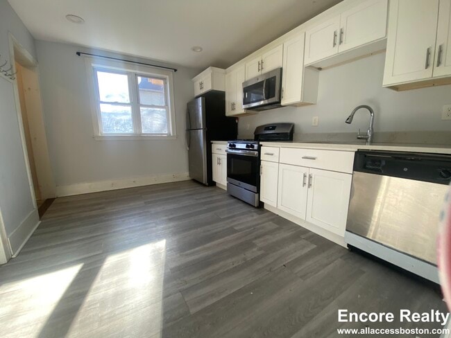 Building Photo - 23 Pratt St