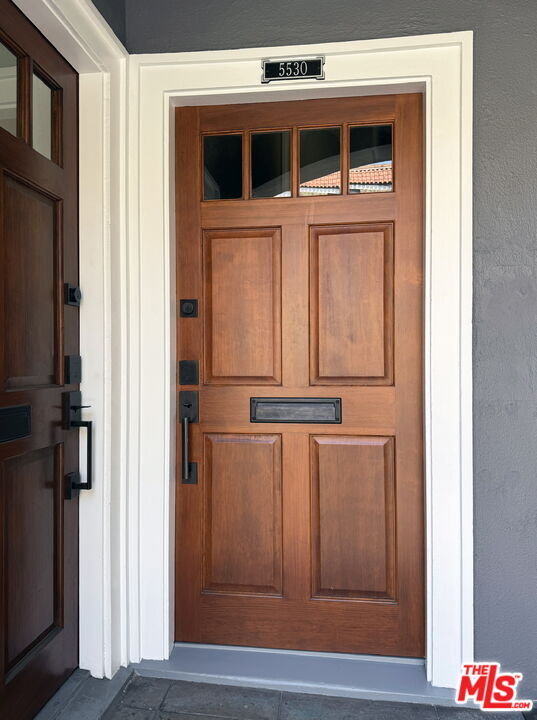 Foto principal - 5530 Franklin Ave