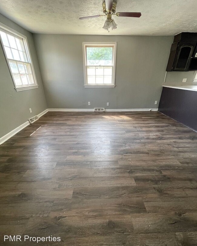 Foto del edificio - 2 br, 1 bath House - 218 Grace Street