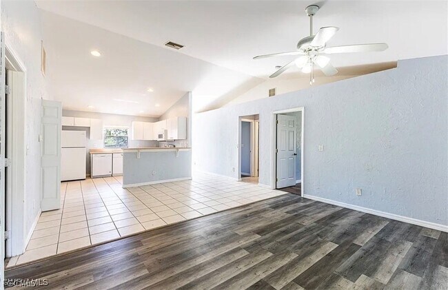 Foto del edificio - 4716 1st St SW