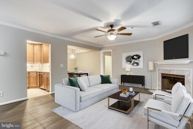 Foto del edificio - 5704 Chapman Mill Dr