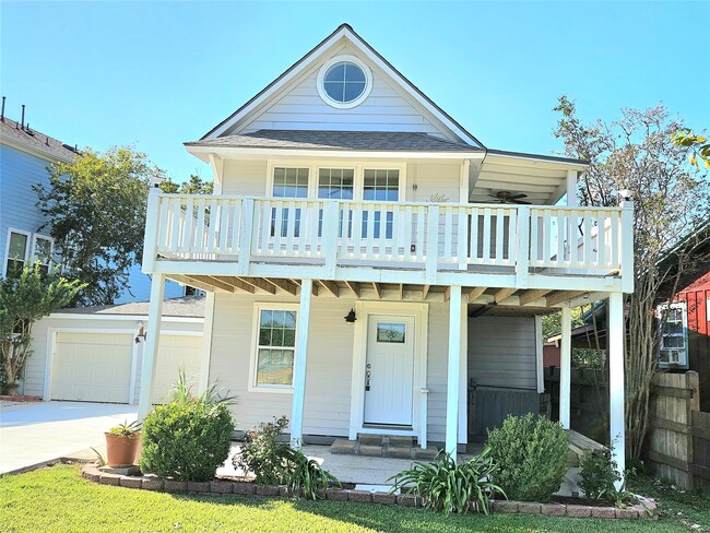 Building Photo - 532 Bayshore Dr