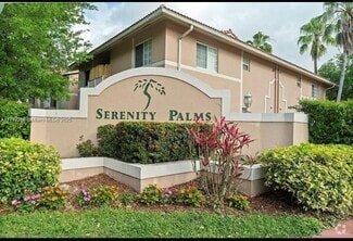 Building Photo - 3221 Sabal Palm Manor
