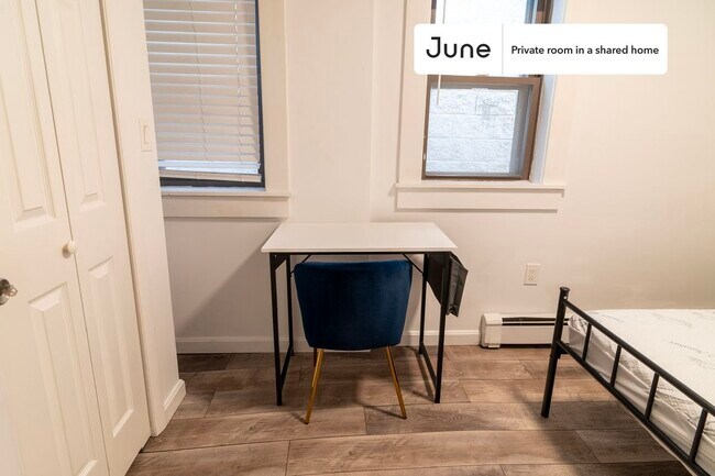 Foto del edificio - Room in Shared 5 bed/2 bath home in South Boston