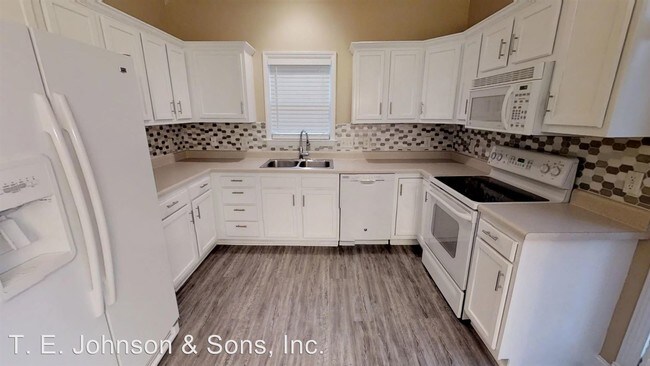 Foto del edificio - 3 br, 3 bath House - 1902 Ebert St