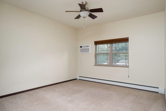Interior Photo - Arden Flats