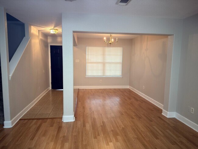 Foto del edificio - 17610 Manchester Point Ln