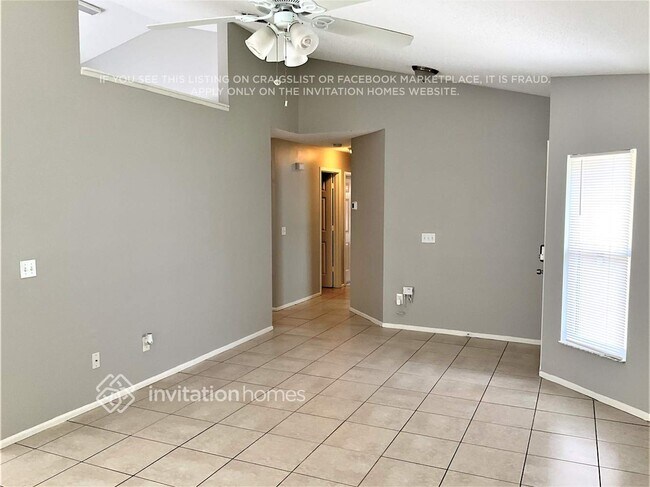 Building Photo - 2900 Talladega Dr
