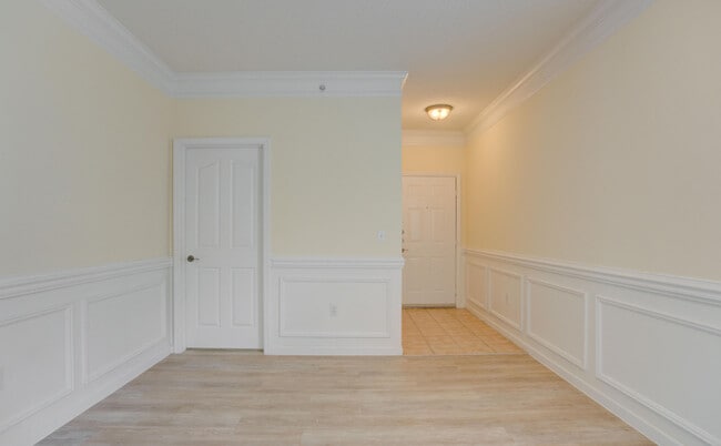 Building Photo - 224 Murcia Dr