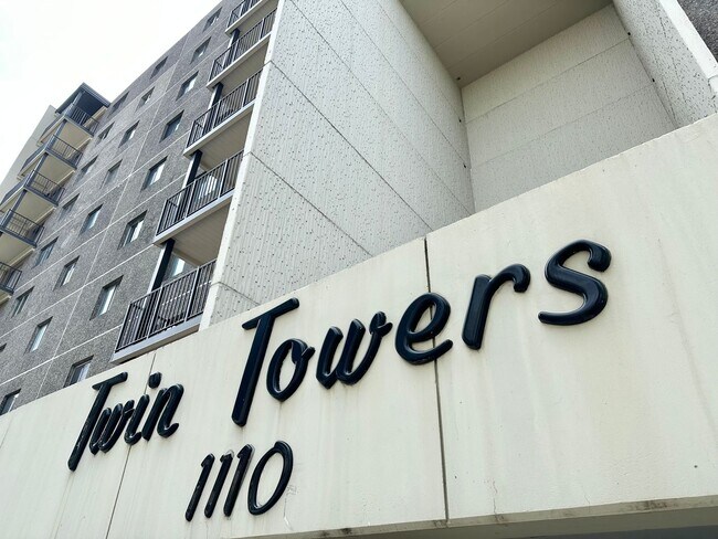 Foto del edificio - 2 Bedroom Downtown Condo - Available May 1st