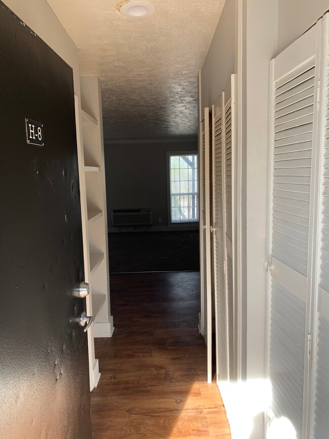 612 South Studios Apartments Knoxville, TN