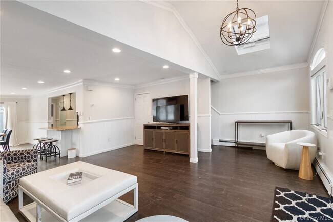 Foto del edificio - 6 Charles Pl