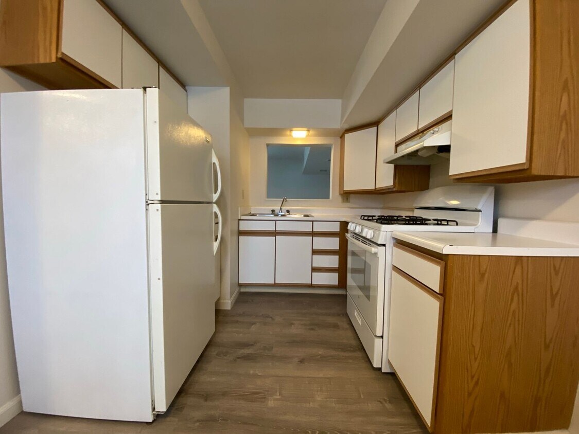 Foto principal - Amazing Two Bedroom Townhouse in Zelienopl...
