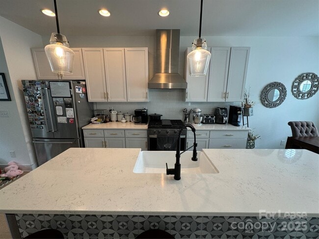 Foto del edificio - 2009 Hamorton Pl