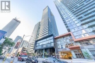 Building Photo - 28 Wellesley St E