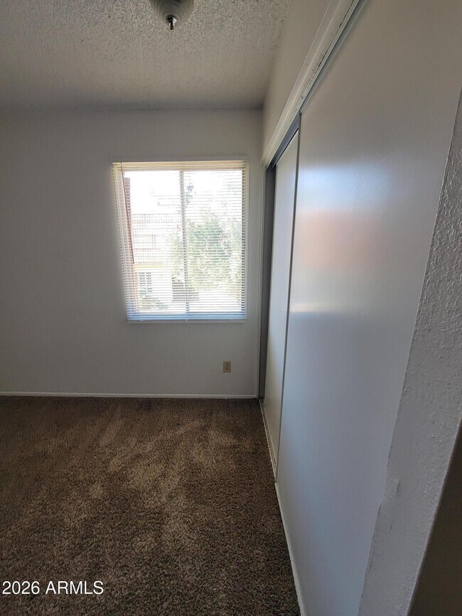 Foto del edificio - 7854 N 47th Ave